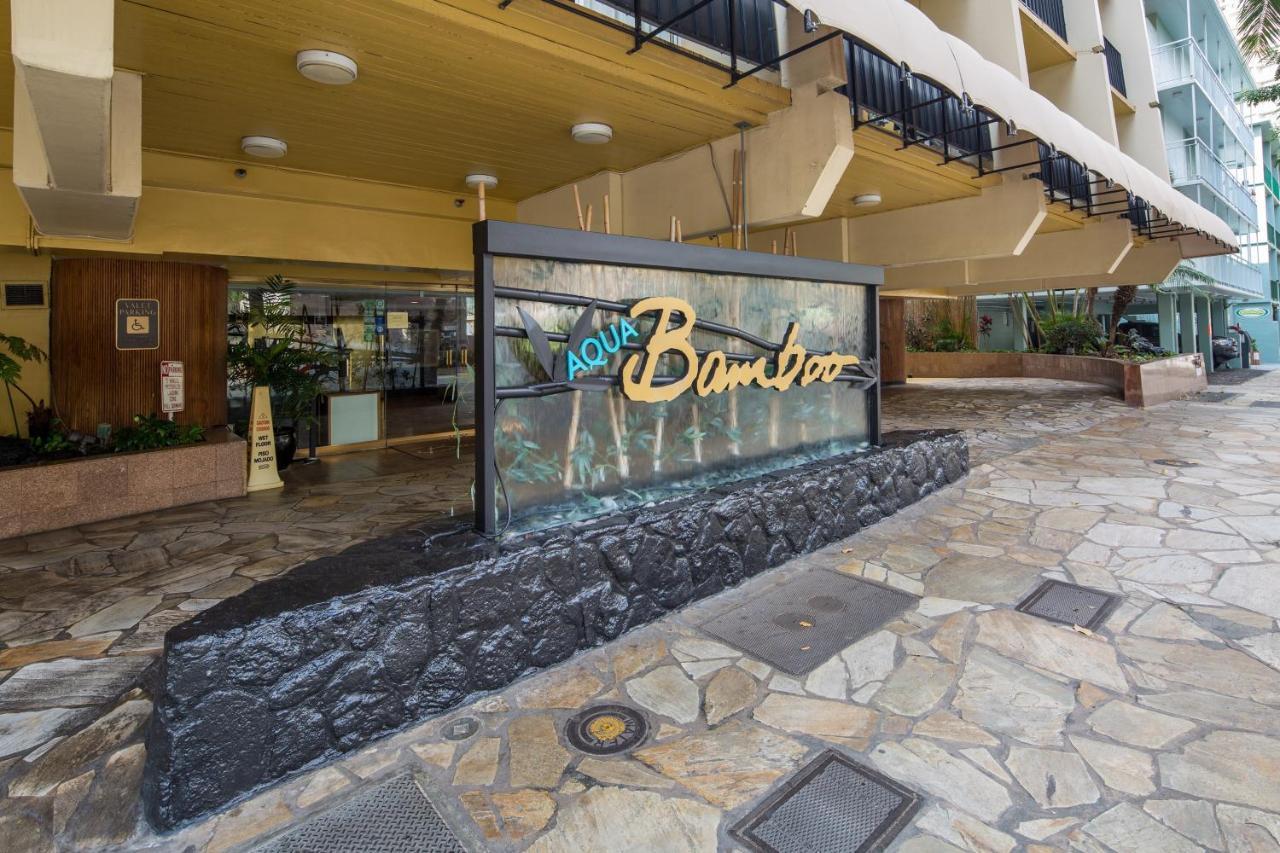 Gorgeous One Bedroom Bamboo Blocks From The Beach Honolulu Eksteriør billede