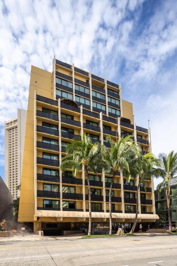 Gorgeous One Bedroom Bamboo Blocks From The Beach Honolulu Eksteriør billede